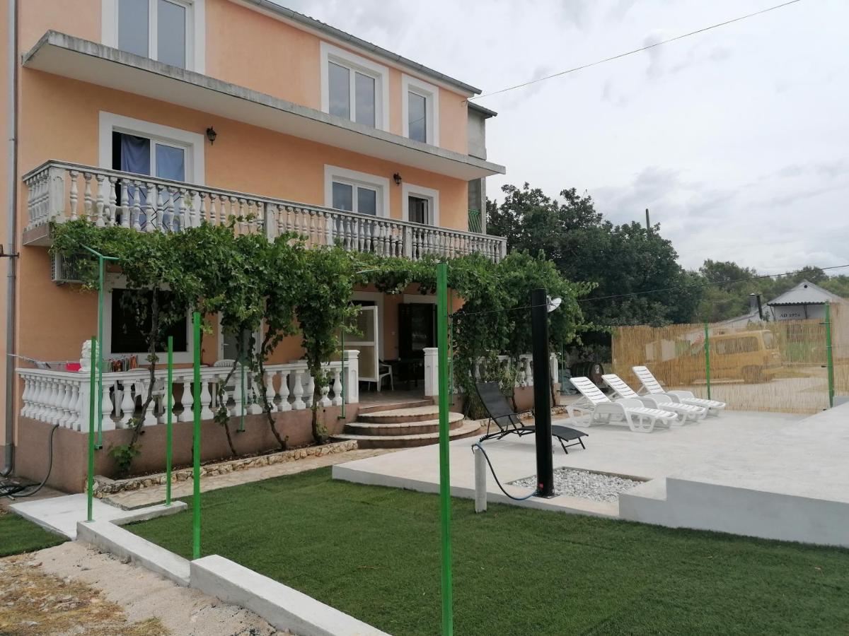 Apartman Bruna 시베니크 외부 사진